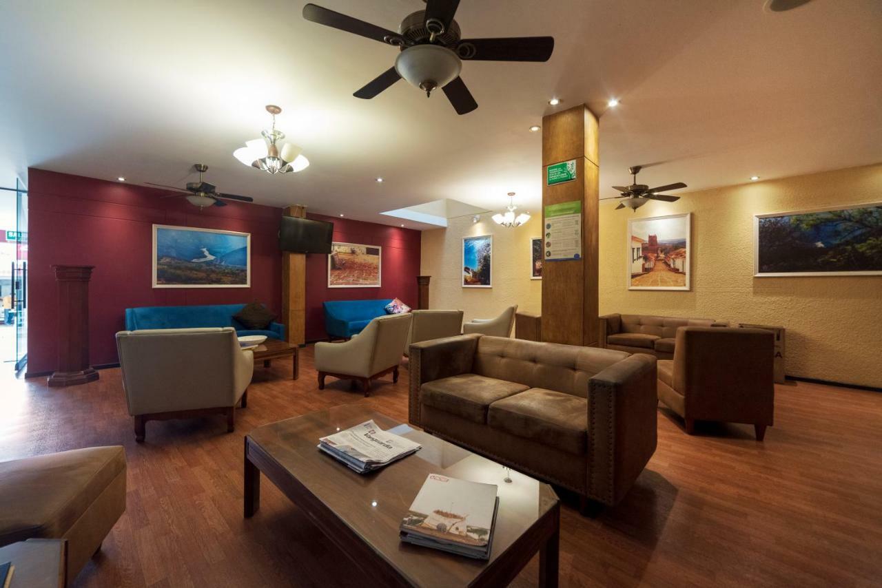 Ayenda 1502 Principe Hotel Bucaramanga Bagian luar foto